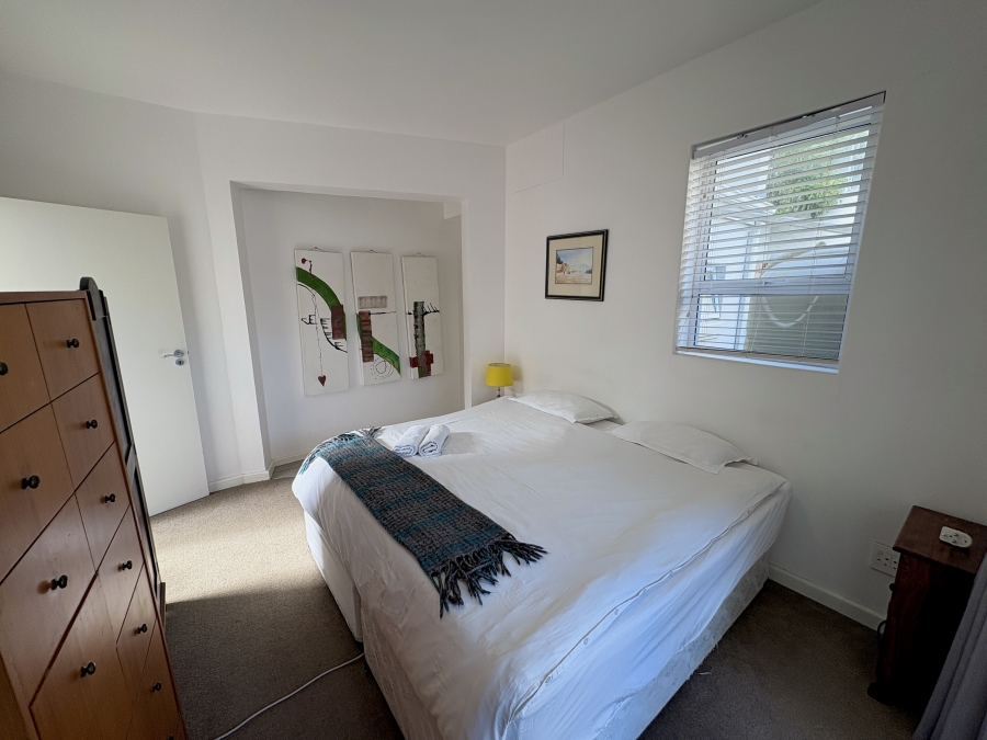 To Let 2 Bedroom Property for Rent in Camps Bay Western Cape